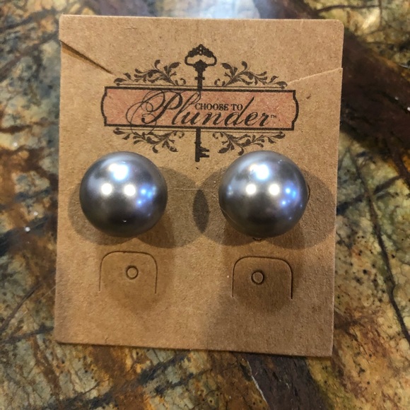 NEW Plunder December Posse-Gray Tassels - Picture 2 of 3